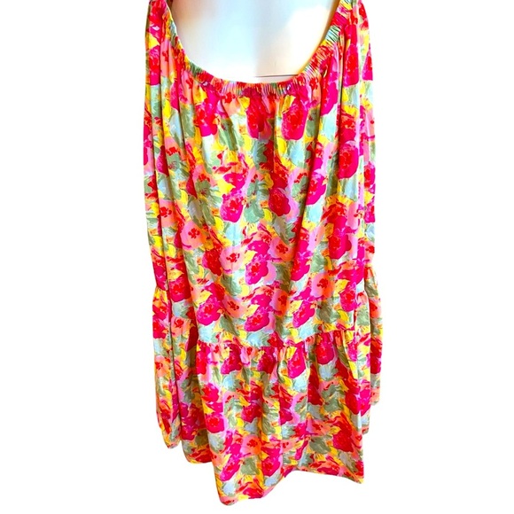 Vibrant Floral Maxi Dress with Raffles Sixe XL - Picture 7 of 10